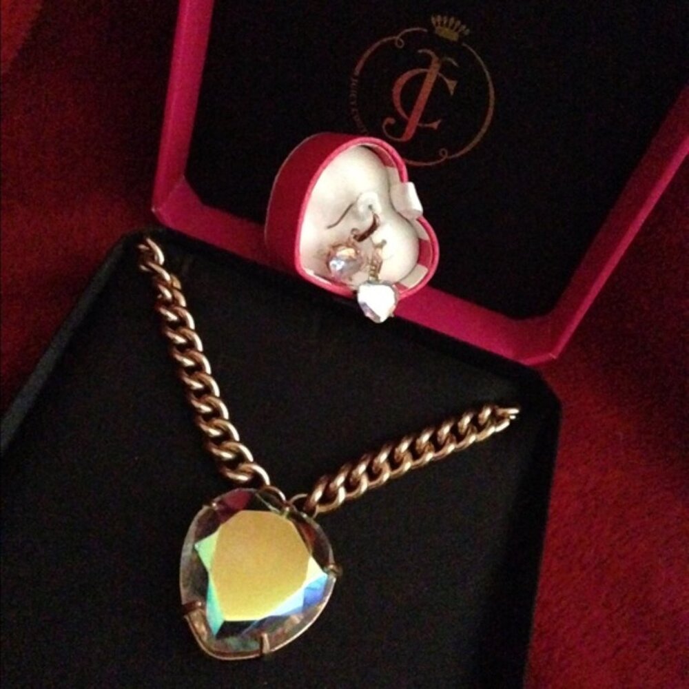 Juicy Couture Necklace & Earrings Heart Matching set